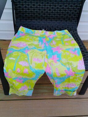 LILY PULITZER VINTAGE CAPRIS SIZE 8